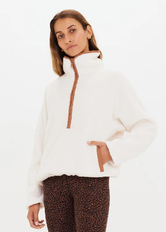 Steals and Deals retro sports hoodieHARLOW PULLOVER