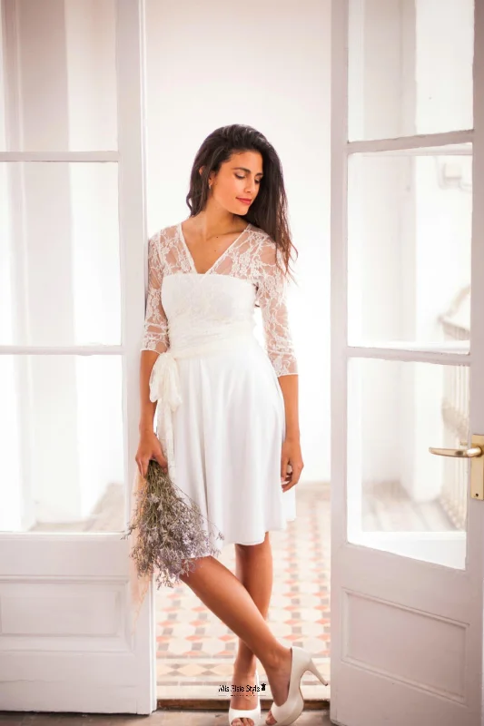 Markdowns modern dressmodern dressKnee Length Half Sleeves High Quality French Lace Wedding Dress