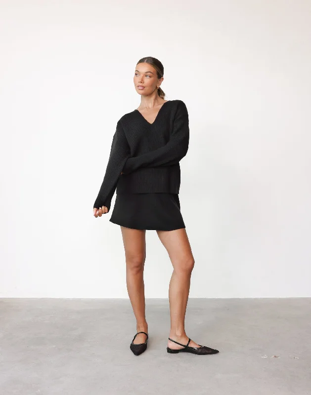 Early Access Vergara Jumper (Black)