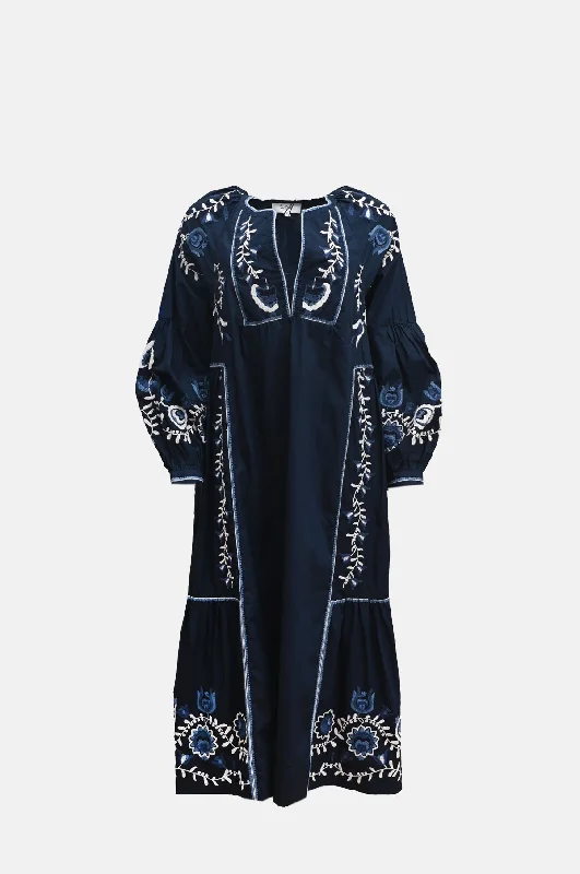 Price Slash luxe gym hoodieInga Embroidery L/Slv Dress Navy