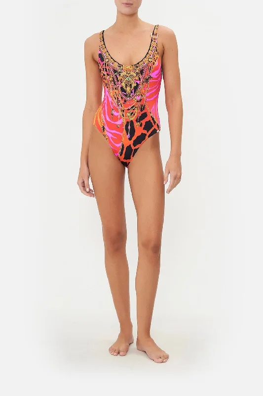 Today’s Special SCOOP ONE PIECE WITH TRIM ALWAYS CHANGE YOUR SPOTS