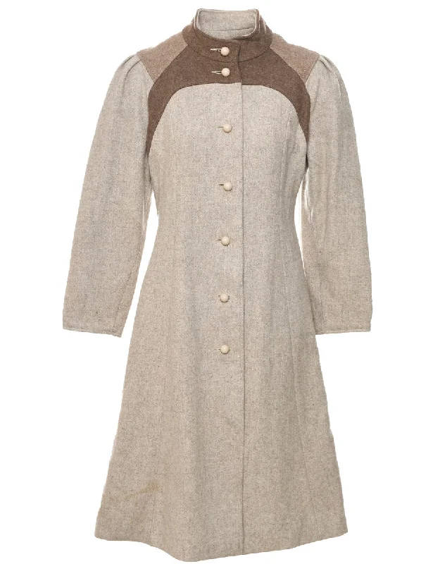 fashionable outerwearLight Brown Wool Coat - M