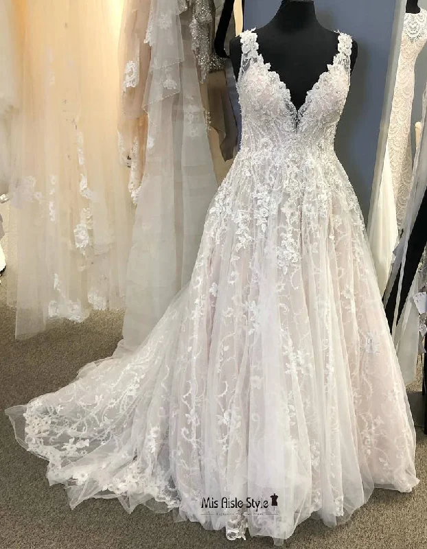 Bargain Prices chic slip dresschic slip dressV-back Plus Size Lace Wedding Dress