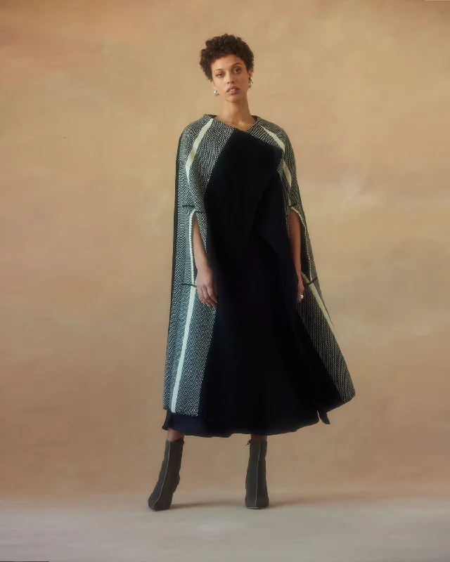 Special Savings soft coatLineas Cloak