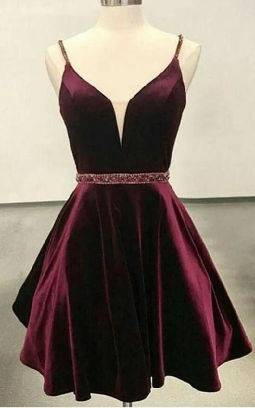 Weekend Deal oversized dressoversized dressShort Burgundy Homecoming Dress