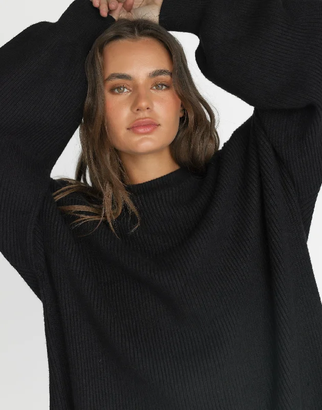 Super Bargain Cody Oversized Jumper (Black)