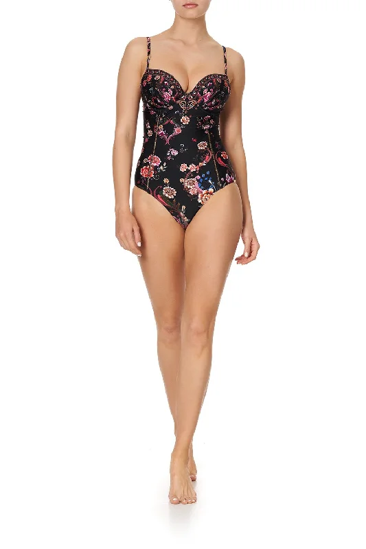 Year-End Sale MOULDED ONE PIECE WITH TRIM A GIRL LIKE YOU